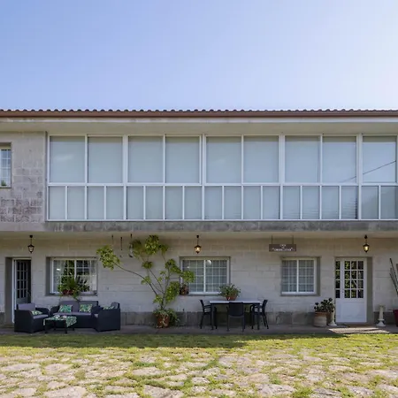 Летний дом Casa Da Carballeira *